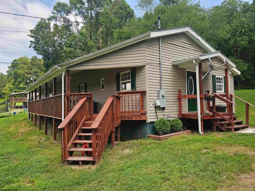 216 Everson Rd, Fairmont, WV, 26554-1881 | Card Image