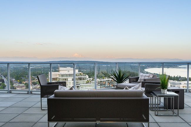 PH-2 - 1501 Foster St, Condo with 4 bedrooms, 6 bathrooms and 3 parking in White Rock BC | Image 32