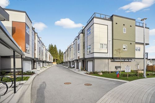 74-7381 Preston Blvd, Mission, BC, V2V0M1 | Card Image