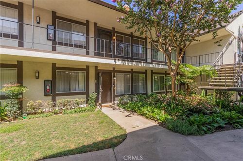 a85-15512 Williams St, Tustin, CA, 92780-4174 | Card Image
