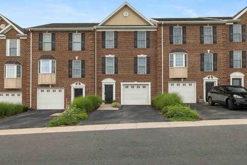 2009 Buttonwood Ct, HARRISONBURG, VA, 22802-6208 | Card Image