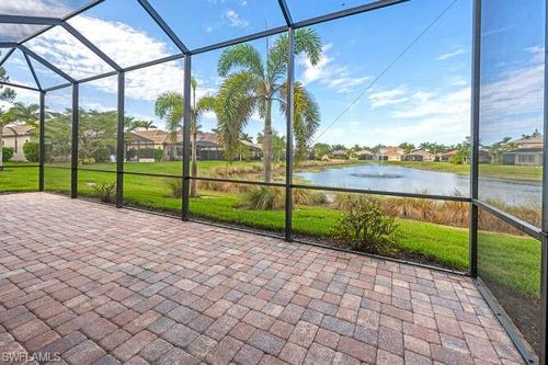 1641 Serrano Cir, NAPLES, FL, 34105-4948 | Card Image