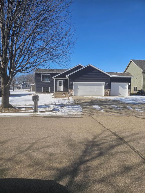 903 8th Ave Ne, Kasson, MN, 55944-2036 | Card Image