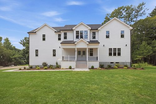 30 Mill St, Holliston, MA, 01746-1016 | Card Image