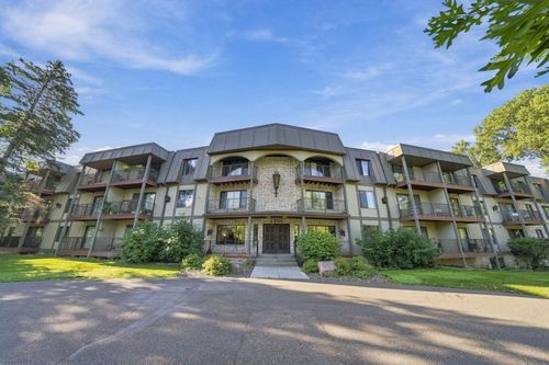 312-2200 Nevada Ave S, Saint Louis Park, MN, 55426-2638 | Card Image