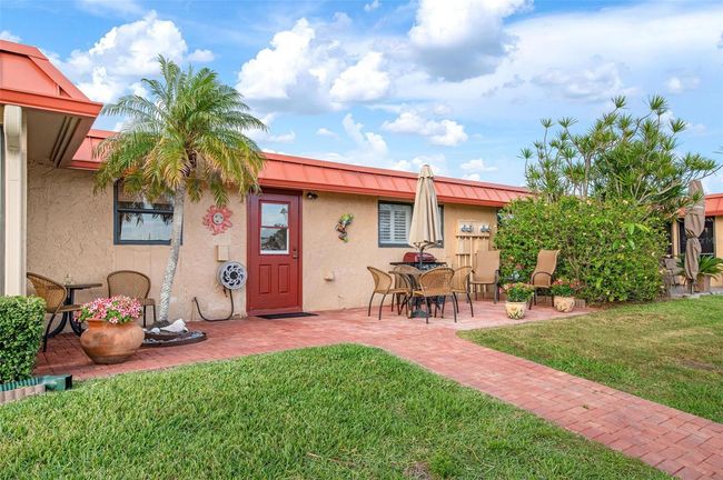 9527 Azure Cv, Condo with 3 bedrooms, 2 bathrooms and null parking in BRADENTON FL | Image 30