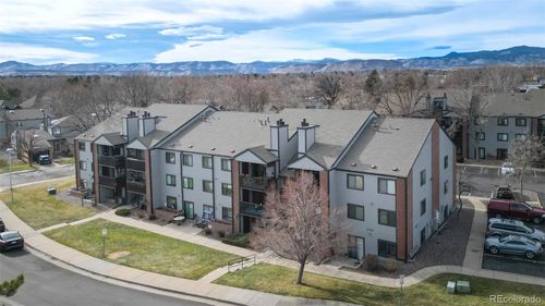 apt-205-6385 Oak St, Arvada, CO, 80004-4886 | Card Image