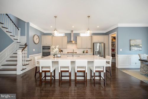 4550 Geyser Creek Loop, HAYMARKET, VA, 20169-8200 | Card Image