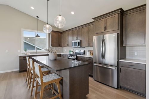 1763 Spruce St, Farmington, MN, 55024-1817 | Card Image