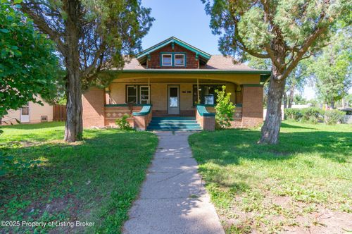 520 Washington Ave, Hebron, ND, 58638-7017 | Card Image