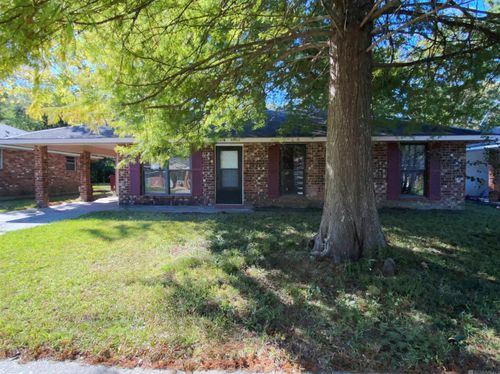 5911 Benson Dr, Baton Rouge, LA, 70812-2608 | Card Image