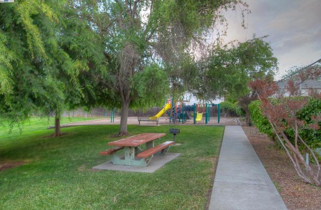 1392 Springview Ct, House other with 3 bedrooms, 2 bathrooms and 2 parking in Concord CA | Image 31