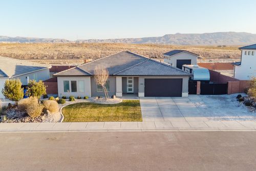 1870 E Honeycomb Dr, St George, UT, 84790-1958 | Card Image
