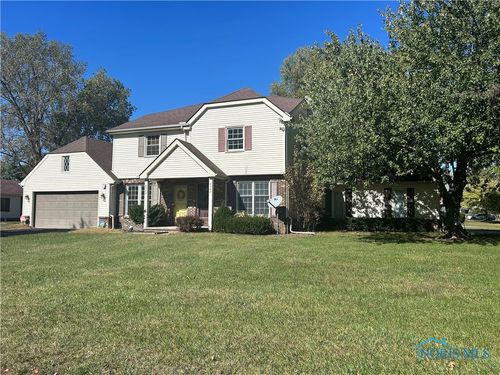 6748-6748 Woodlake Dr, Toledo, OH, 43617-1153 | Card Image