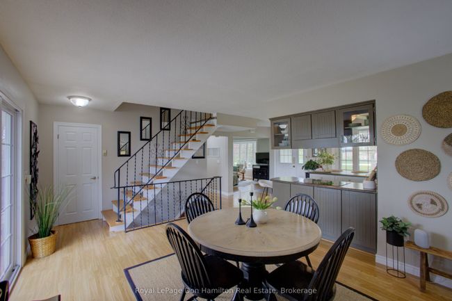 7434 Wellington Road 10, House other with 3 bedrooms, 2 bathrooms and 10 parking in Moorefield ON | Image 14