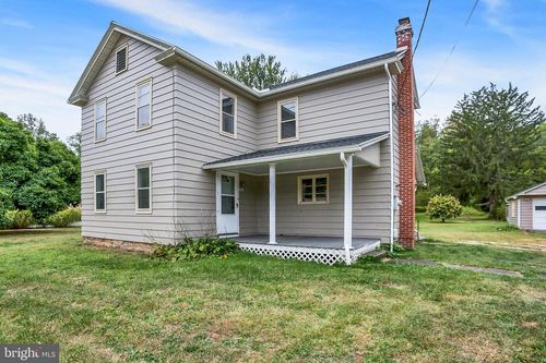 2640 Susquehanna Trl, NEWPORT, PA, 17074-8217 | Card Image