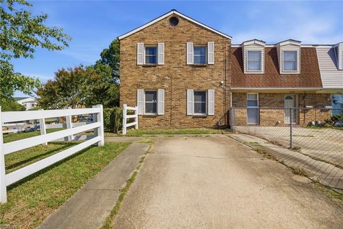 5622 Fanshaw Ct, Virginia Beach, VA, 23462-1618 | Card Image