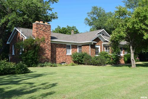 9927 Route 150, Coal Valley, IL, 61240-9758 | Card Image