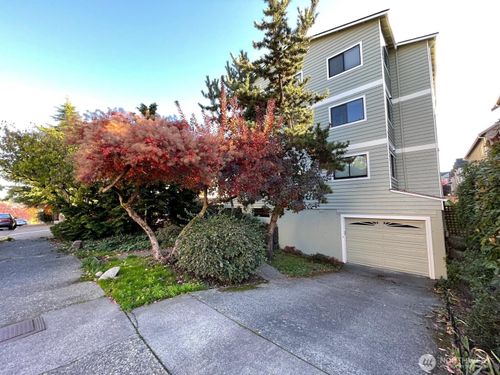 8-731 N 94th St, Seattle, WA, 98103-3159 | Card Image