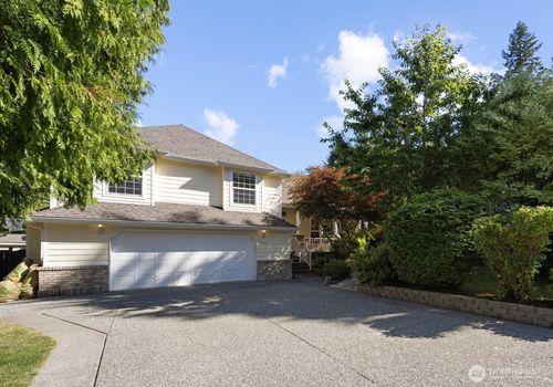 1912 S Colby Ct, Bellingham, WA, 98229-6849 | Card Image