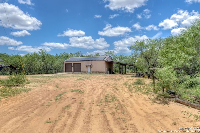 21151 Hickman Rd, House other with 3 bedrooms, 4 bathrooms and null parking in Von Ormy TX | Image 44