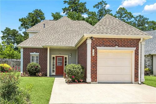 150 Emerald Oaks Dr, Covington, LA, 70433-5035 | Card Image
