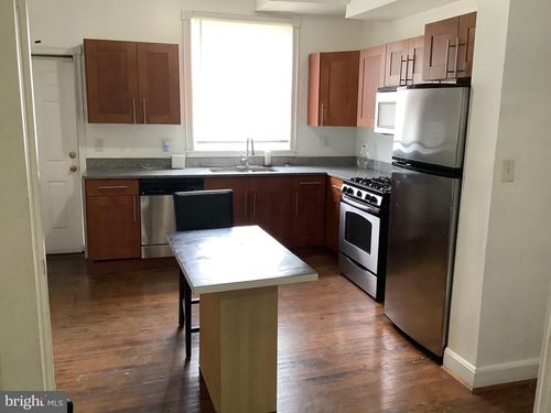 2437 Jefferson St, BALTIMORE, MD, 21205-2543 | Card Image