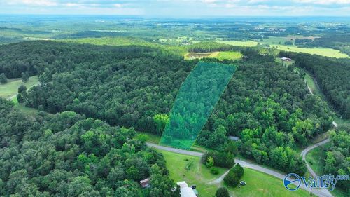 1454 Pleasant View Rd, Falkville, AL, 35622-5357 | Card Image
