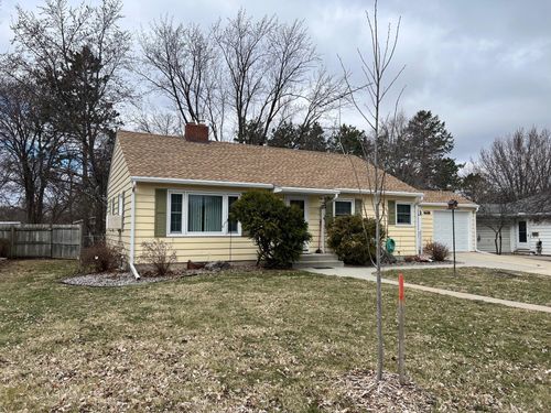 811 N Ramsey Ave, Litchfield, MN, 55355-1314 | Card Image