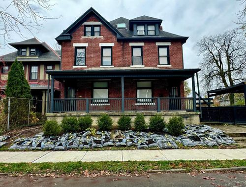 1035-10331035 Franklin Ave, Columbus, OH, 43205-3121 | Card Image