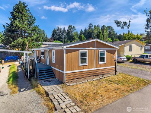 70-28000 Ne 142nd Pl, Duvall, WA, 98019-8124 | Card Image