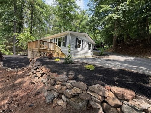 1 Watergate Dr, High Bridge, NJ, 08829-2205 | Card Image