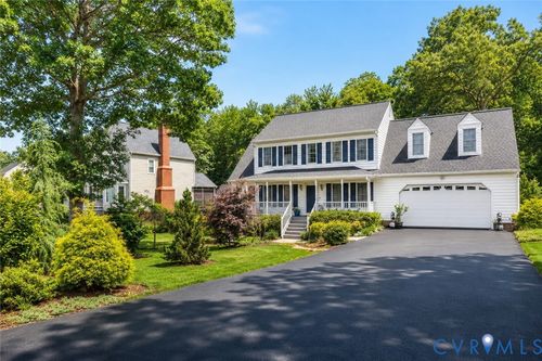 1707 Southcreek Dr, South Chesterfield, VA, 23834-6810 | Card Image