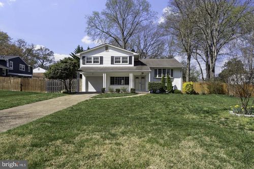 8908 Charles Augustine Dr, ALEXANDRIA, VA, 22308-2820 | Card Image