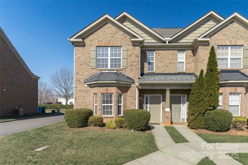 5682 Stafford Rd, Charlotte, NC, 28215-8509 | Card Image