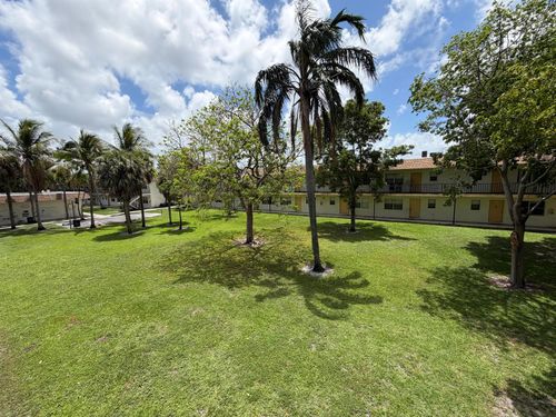 220-e-4160 Nw 21st Street, Lauderhill, FL, 33313 | Card Image