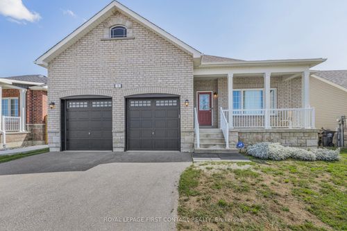 9 Beverly St, Elmvale, ON, L0L1P0 | Card Image
