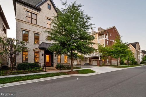 311 Strummer Ln, GAITHERSBURG, MD, 20878-4661 | Card Image