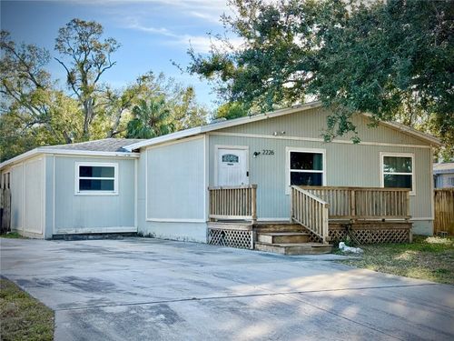 2226 46th Ave N, St Petersburg, FL, 33714-3204 | Card Image