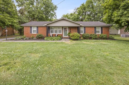 112 Bel Aire Dr, Winchester, TN, 37398-1116 | Card Image
