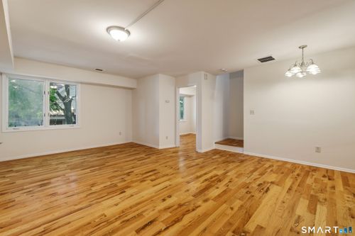 12-183 Livingston Pl, Bridgeport, CT, 06610-1746 | Card Image