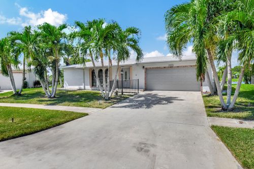 14697 Sunny Waters Ln, Delray Beach, FL, 33484 | Card Image