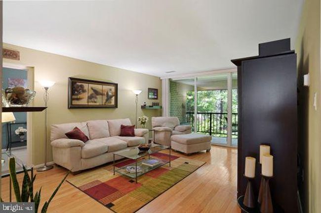 APT-21C - 1521 Northgate Sq, Condo with 3 bedrooms, 2 bathrooms and null parking in RESTON VA | Image 15
