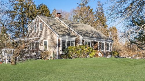 34 Maushop Ave, Barnstable, MA, 02630-1404 | Card Image