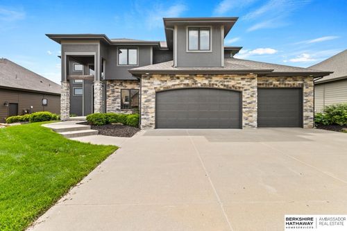 1220 S 200th Ave, Omaha, NE, 68130-2806 | Card Image