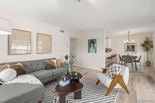 204-3755 Udall, San Diego, CA, 92107 | Card Image