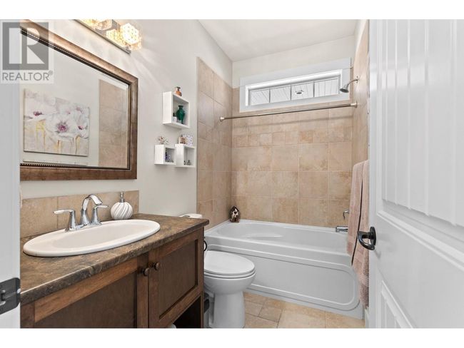 1089 Long Ridge Dr, House other with 4 bedrooms, 3 bathrooms and 2 parking in Kelowna BC | Image 29