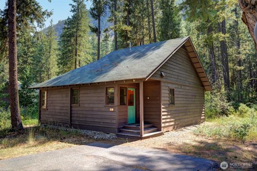 c-8-17798 A Cascade Loop, Mazama, WA, 98833 | Card Image