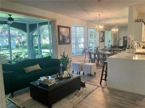 102-56 Silver Oaks Cir, NAPLES, FL, 34119-4669 | Card Image