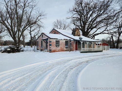 3265 S Ranch Dr, Ponca City, OK, 74601-7860 | Card Image